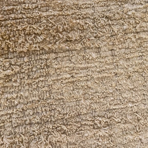 Throw Rug - Picture 13 of 13